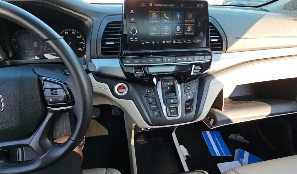 Used 2025 Honda Odyssey EX-L image 9