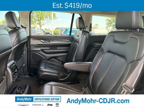 Used 2023 Jeep Grand Cherokee L Limited w/ Luxury Tech Group II AWD/4WD image 17