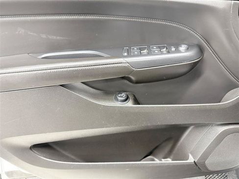 Used 2013 Cadillac SRX Luxury AWD/4WD image 11