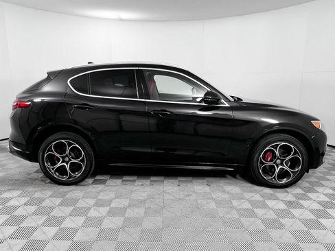 Used 2020 Alfa Romeo Stelvio Ti w/ Active Blind Spot Package image 8