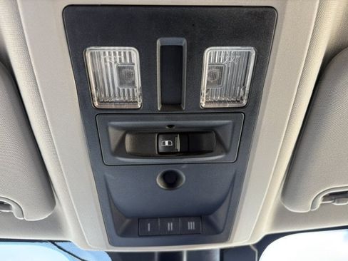 Used 2017 RAM 1500 Laramie AWD/4WD image 22