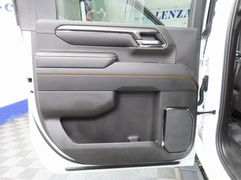 Used 2024 GMC Sierra 2500 AT4 w/ AT4 Preferred Package image 54