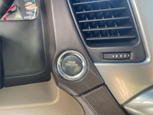 Used 2018 Chevrolet Tahoe LT image 34