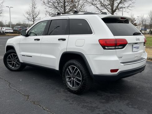 Used 2019 Jeep Grand Cherokee Limited w/ Luxury Group II image 7
