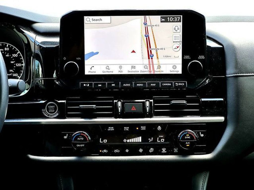 Used 2024 Nissan Pathfinder SL w/ SL Premium Package FWD image 31