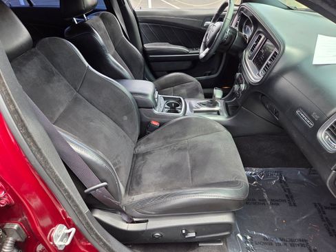 Used 2019 Dodge Charger GT RWD image 15