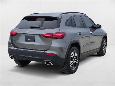 New 2026 Mercedes-Benz GLA 250 image 2
