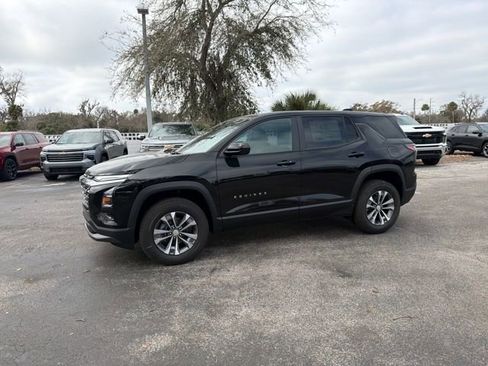 New 2026 Chevrolet Equinox LT w/ Safety and Technology Package FWD image 3