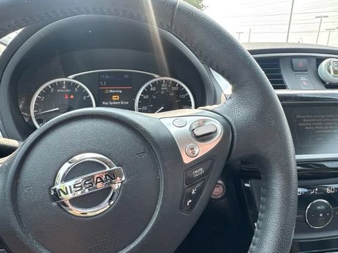 Used 2019 Nissan Sentra SL FWD image 23
