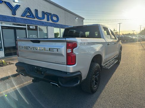 Used 2020 Chevrolet Silverado 1500 Custom Trail Boss w/ Custom Convenience Package image 4