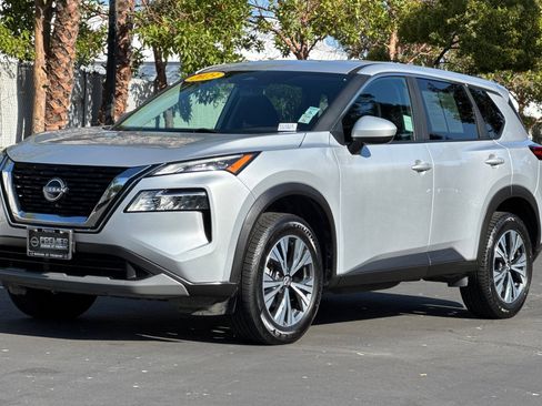 Certified 2023 Nissan Rogue SV image 8