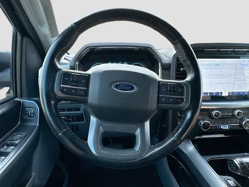 Used 2022 Ford F150 Lariat w/ FX4 Off-Road Package AWD/4WD image 13