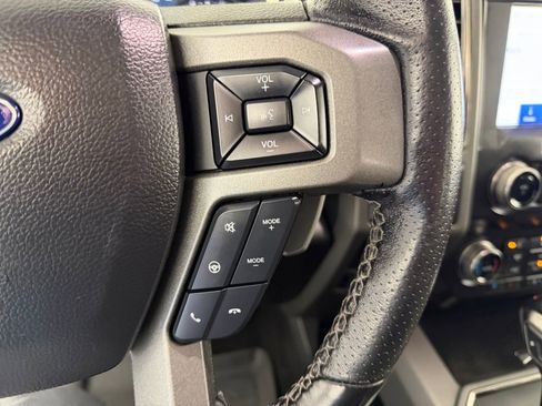 Used 2019 Ford F150 Raptor w/ Equipment Group 802A Luxury image 21