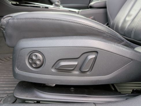 Used 2023 Audi A4 2.0T Premium Plus w/ Premium Plus Package image 28