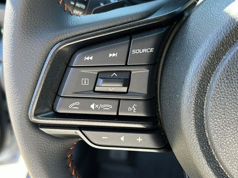 Certified 2025 Subaru Crosstrek 2.5i Limited AWD/4WD image 12