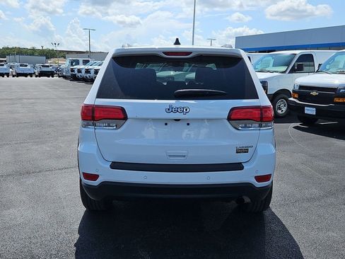 Used 2021 Jeep Grand Cherokee Laredo X RWD image 5