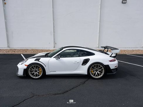 Used 2018 Porsche 911 GT2 RS RWD image 16