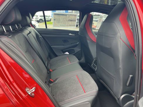 New 2026 Volkswagen GTI SE FWD image 33