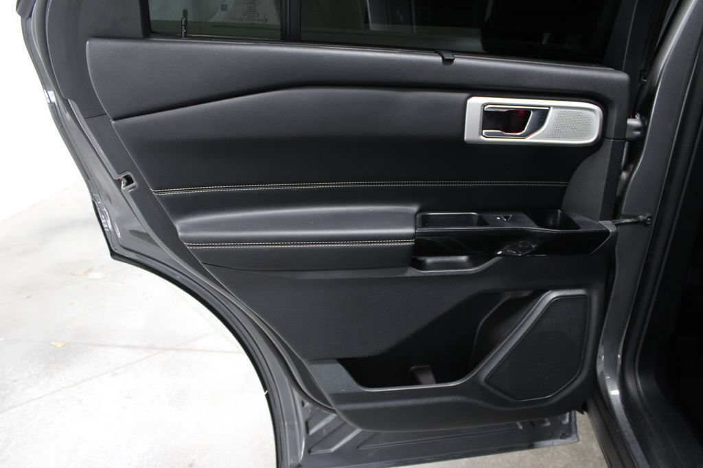 Used 2021 Ford Explorer ST w/ Equipment Group 401A AWD/4WD image 23