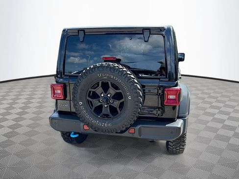 Used 2023 Jeep Wrangler Unlimited w/ Sun & Screen Package AWD/4WD image 6
