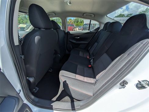 New 2025 Nissan Sentra SR w/ Trunk Package image 23