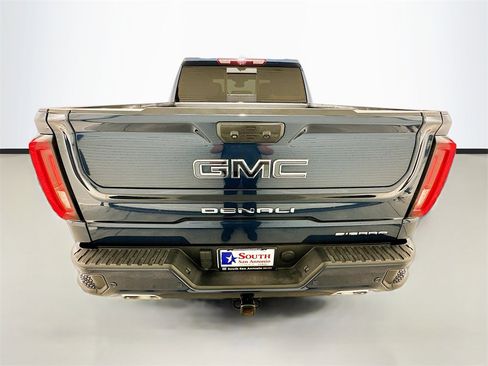 Used 2023 GMC Sierra 1500 Denali Ultimate image 6