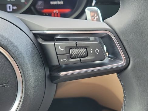 New 2026 Porsche Macan image 28