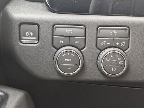 New 2026 Chevrolet Silverado 1500 RST w/ RST Select Package AWD/4WD image 14