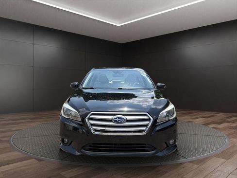 Used 2017 Subaru Legacy 2.5i Limited AWD/4WD image 3