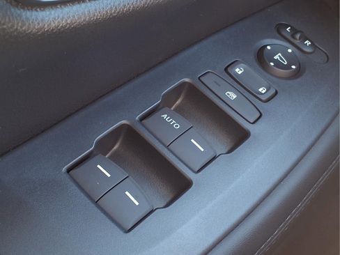 New 2027 Honda HR-V LX image 25
