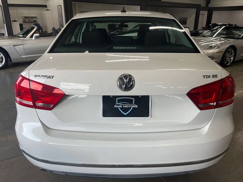 Used 2014 Volkswagen Passat TDI SE FWD image 6