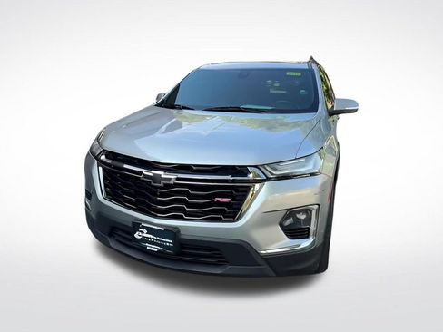 Used 2023 Chevrolet Traverse RS AWD/4WD image 3