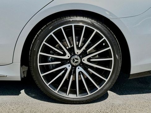 Used 2023 Mercedes-Benz S 580 4MATIC Sedan image 17