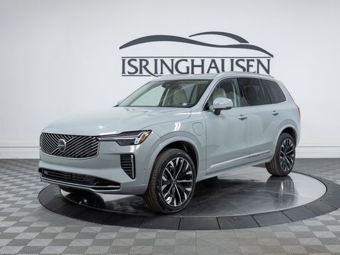 New 2026 Volvo XC90 T8 Ultra w/ Protection Package Premier AWD/4WD image 1