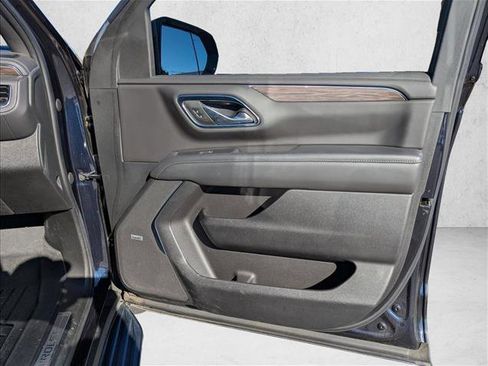 Used 2022 Chevrolet Tahoe LT w/ LT Signature Plus Package image 26