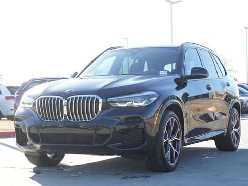 Used 2023 BMW X5 sDrive40i w/ M Sport Package image 3