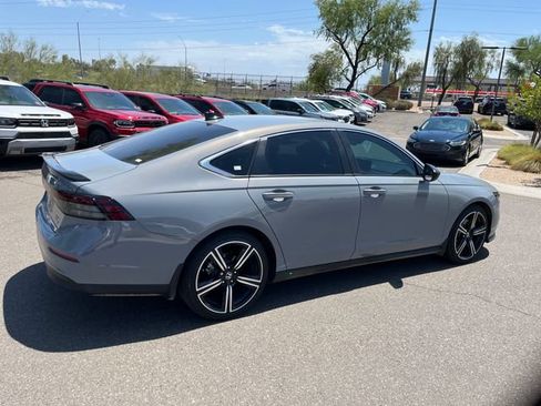 Used 2024 Honda Accord Sport image 5