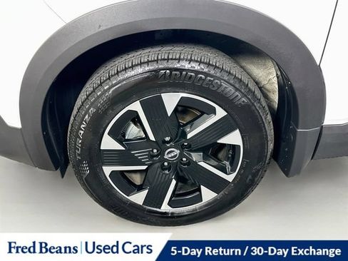 Used 2026 Nissan Kicks SV w/ Charging Package AWD/4WD image 35