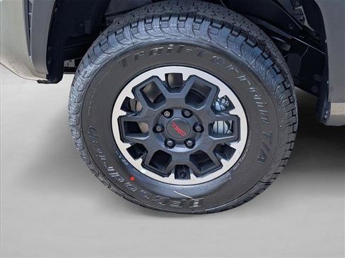 New 2026 Toyota Tacoma TRD Off-Road AWD/4WD image 10
