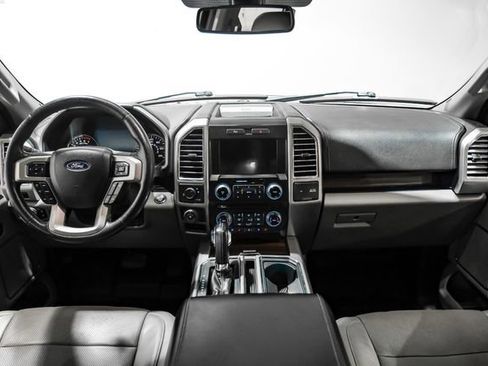 Used 2016 Ford F150 Lariat w/ Equipment Group 502A Luxury RWD image 18