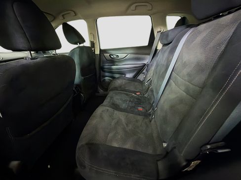 Used 2016 Nissan Rogue SV w/ SV Premium Package FWD image 26