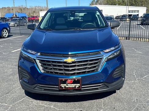 Used 2022 Chevrolet Equinox LS w/ LS Convenience Package image 3