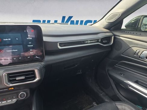 Used 2024 Ford Mustang GT Premium image 10