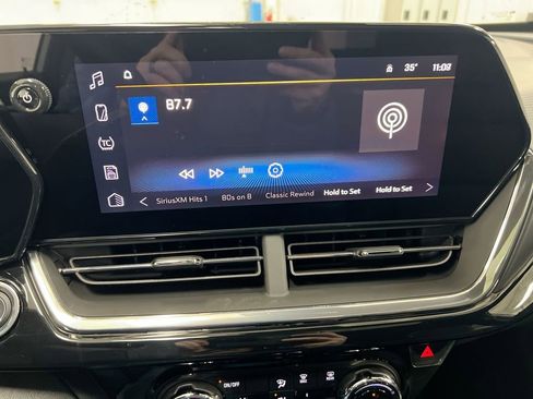 New 2026 Chevrolet Trax RS w/ Sunroof Package image 14