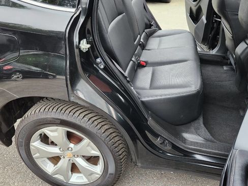 Used 2014 Subaru Forester 2.5i Limited image 41
