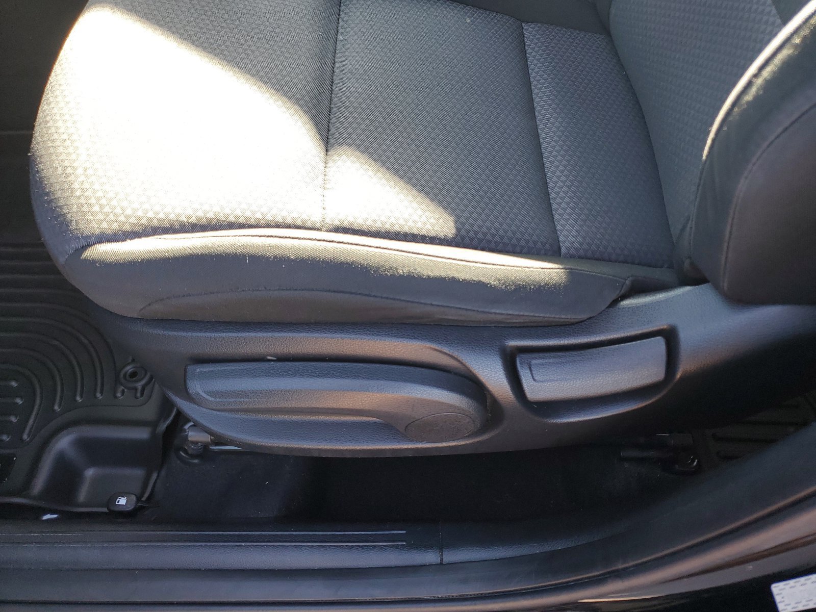 Used 2022 Kia Soul LX FWD image 17