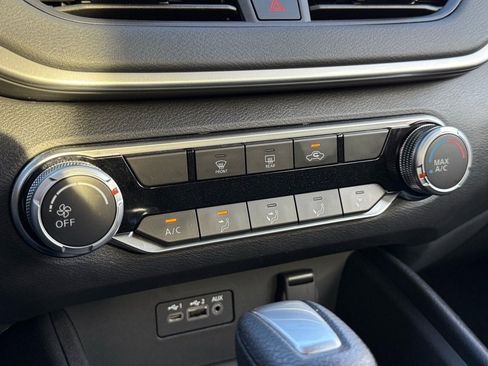 Used 2022 Nissan Altima 2.5 SV image 20