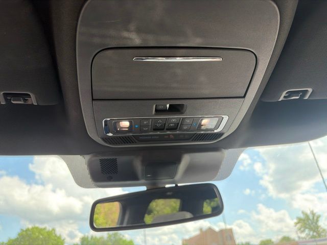 Used 2023 Ford F150 Lariat w/ Equipment Group 502A High AWD/4WD image 20