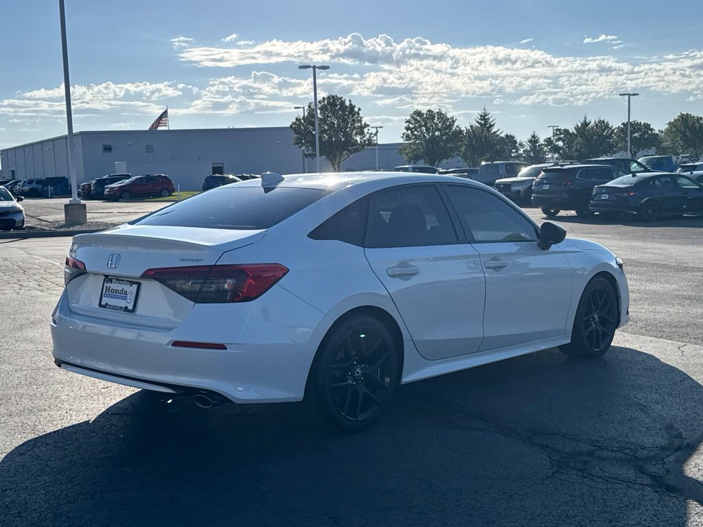 Used 2022 Honda Civic Sport image 4