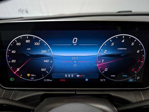 Used 2025 Mercedes-Benz C 300 4MATIC Sedan image 26